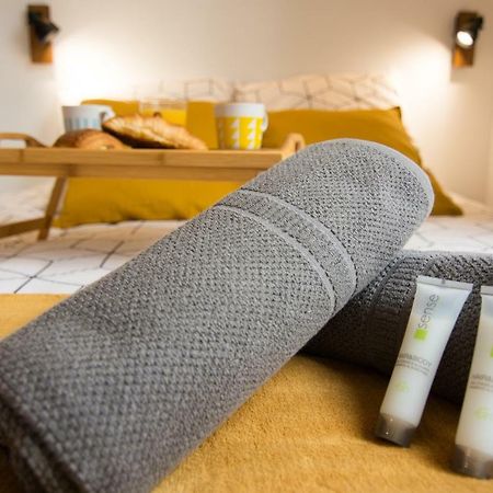Mon Loft Niortais - Le Petit Rocアパートメント エクステリア 写真